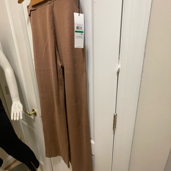 Calvin Klein The most stylish pants ever. New with tag - Picture 10 of 15